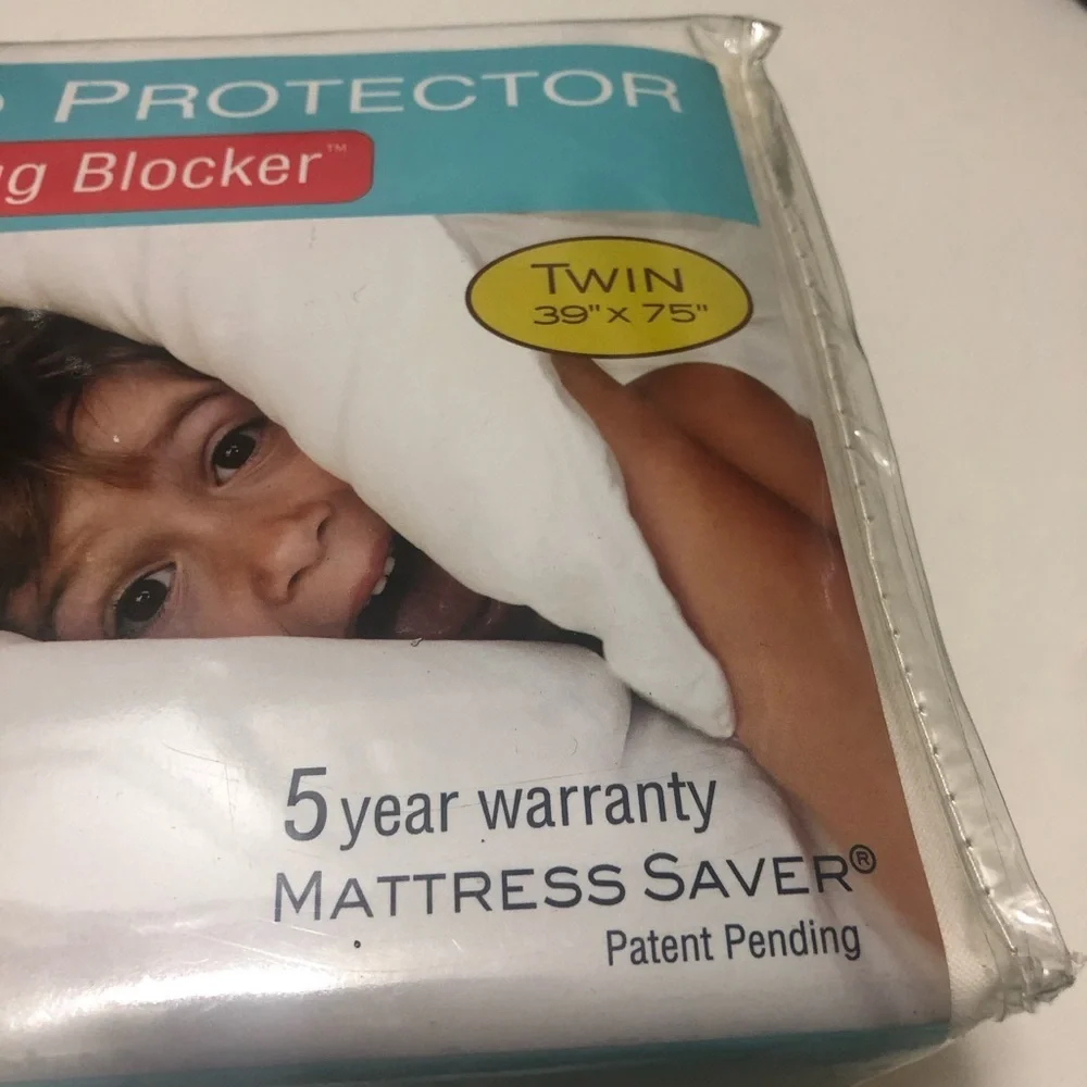Zipper mattress cover new stain resistant